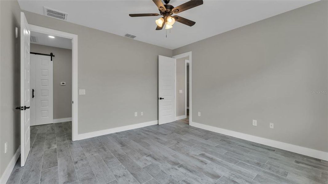 Spacious, unfurnished interior of a new home in , Winter Haven (Image 35). Spacious, unfurnished interior of a new home in , Winter Haven (Image 35).