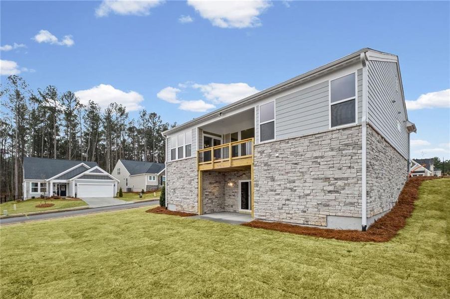 Exterior details and patio area of a home in Easton Park, Dallas (Image 24). Exterior details and patio area of a home in Easton Park, Dallas (Image 24).