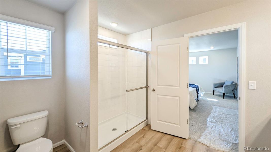 Furnished interior view inside a new home in Thompson River Ranch, Johnstown (Image 14).