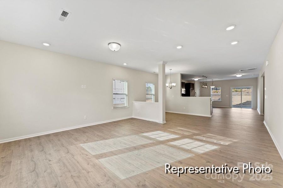 Spacious, unfurnished interior of a new home in , Red Cross (Image 11).