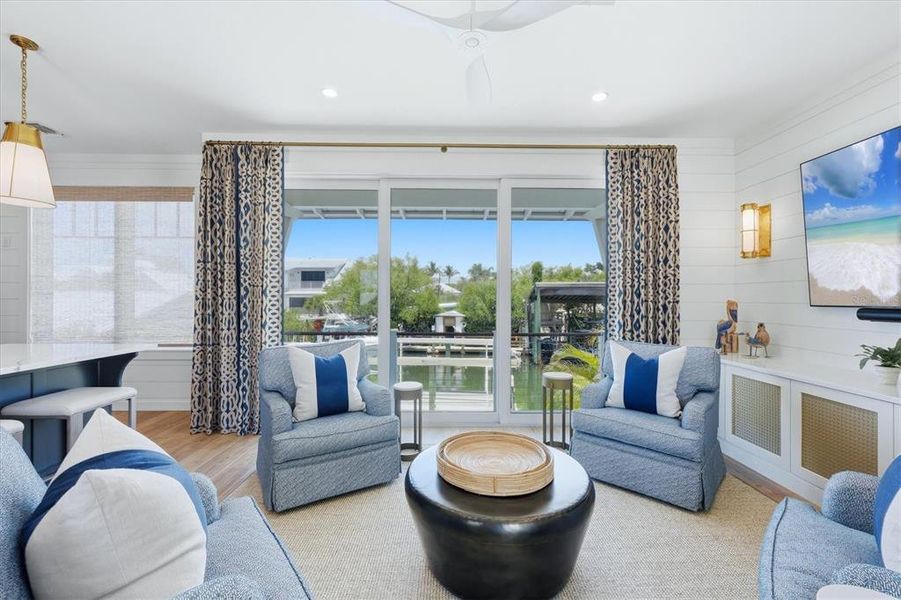Furnished interior view inside a new home in , Boca Grande (Image 6).