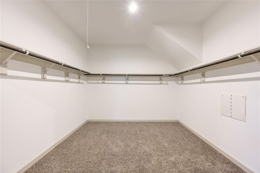 Spacious, unfurnished interior of a new home in , Katy (Image 43).