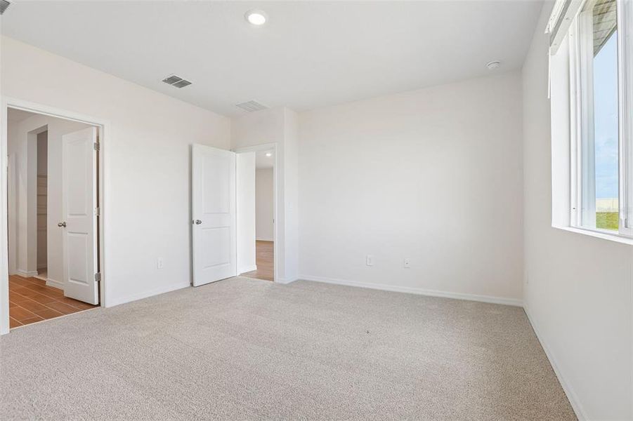 Spacious, unfurnished interior of a new home in Benton Hills - Premier Series, Brooksville (Image 37).