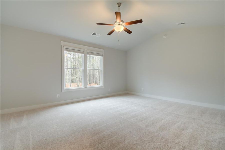 Spacious, unfurnished interior of a new home in , Senoia (Image 21).