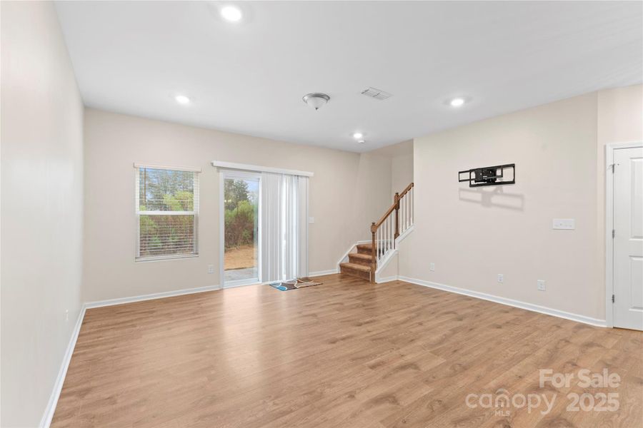 Spacious, unfurnished interior of a new home in Secrest Landing, Monroe (Image 31). Spacious, unfurnished interior of a new home in Secrest Landing, Monroe (Image 31).