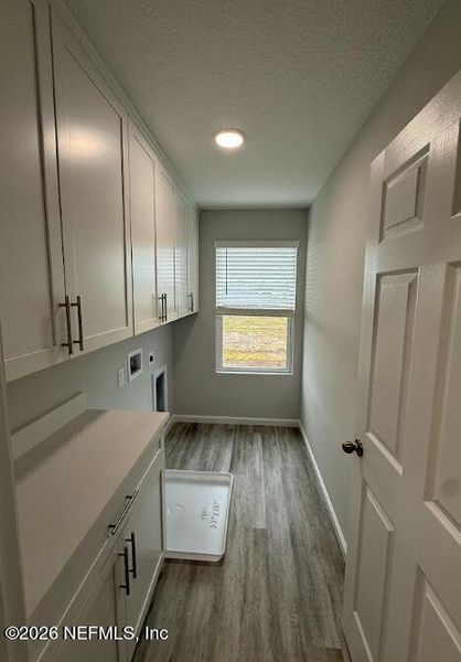 Furnished interior view inside a new home in , Jacksonville (Image 12).