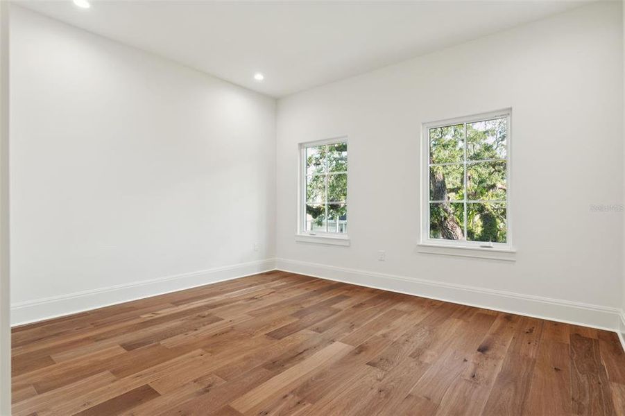 Spacious, unfurnished interior of a new home in , Tampa (Image 79). Spacious, unfurnished interior of a new home in , Tampa (Image 79).