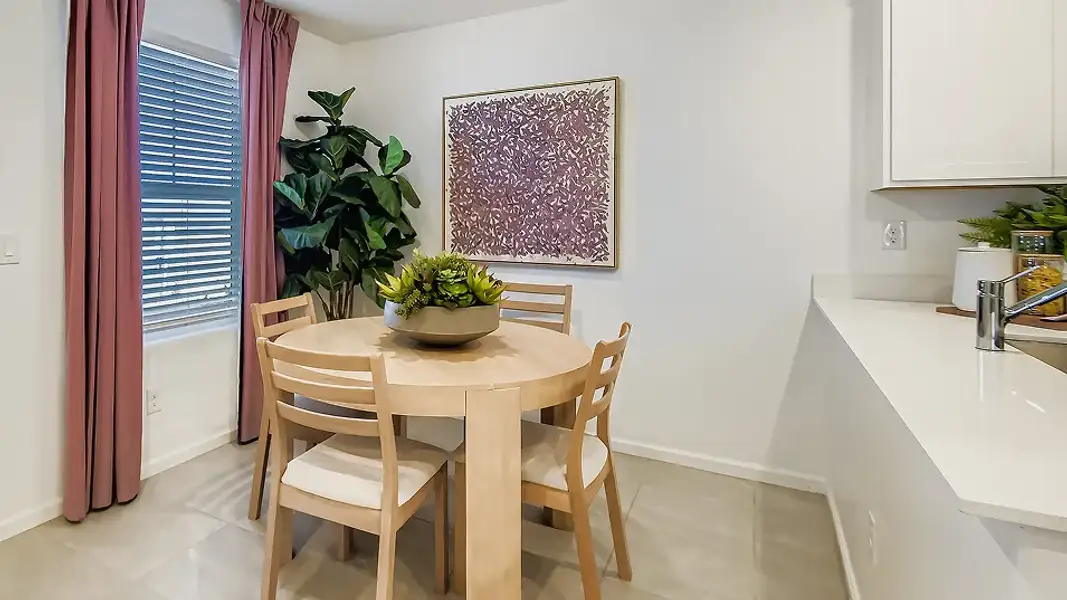 2253 Wish Dining 1of2 F1 2253 Wish Dining 1of2 F1
