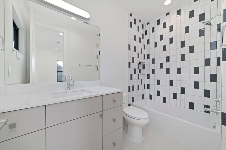 Furnished interior view inside a new home in , Bellaire (Image 31). Furnished interior view inside a new home in , Bellaire (Image 31).