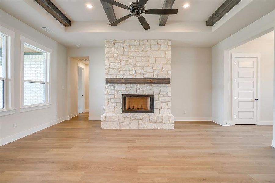 Spacious, unfurnished interior of a new home in , Waxahachie (Image 18). Spacious, unfurnished interior of a new home in , Waxahachie (Image 18).