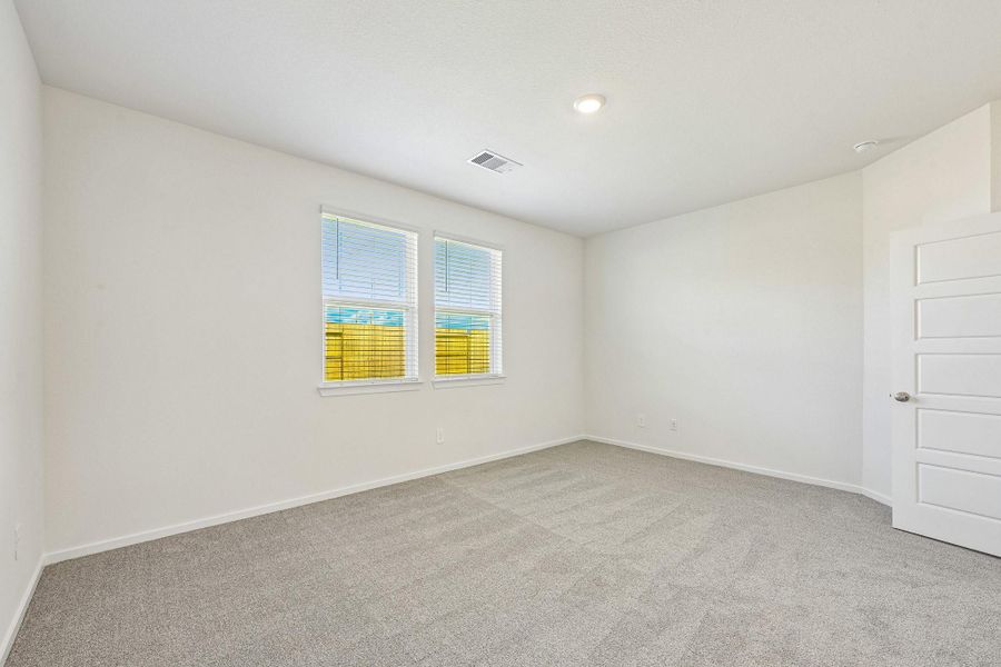Spacious, unfurnished interior of a new home in Riviera Pines - Traditional Series, Huffman (Image 32).