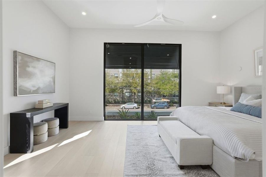 Furnished interior view inside a new home in , St. Petersburg (Image 43).