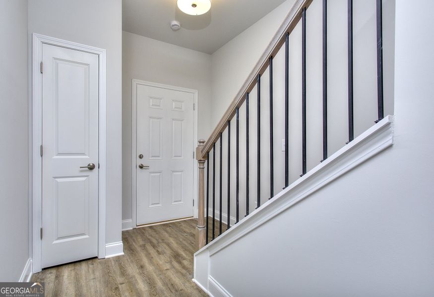 Spacious, unfurnished interior of a new home in Morning Creek Forest, Atlanta (Image 12).