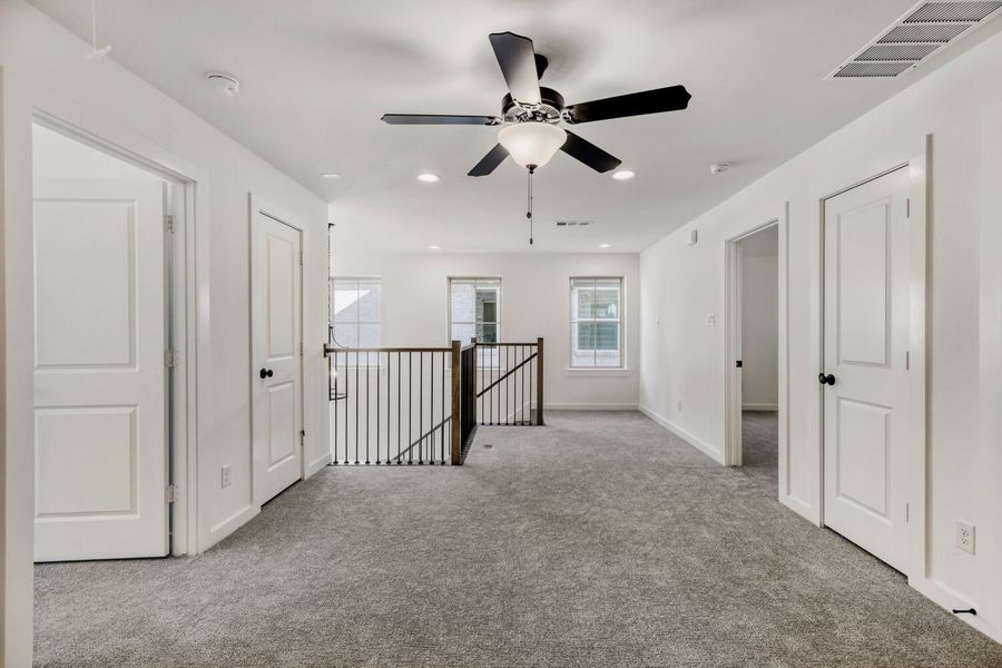 609 Damsel June - Loft 609 Damsel June - Loft