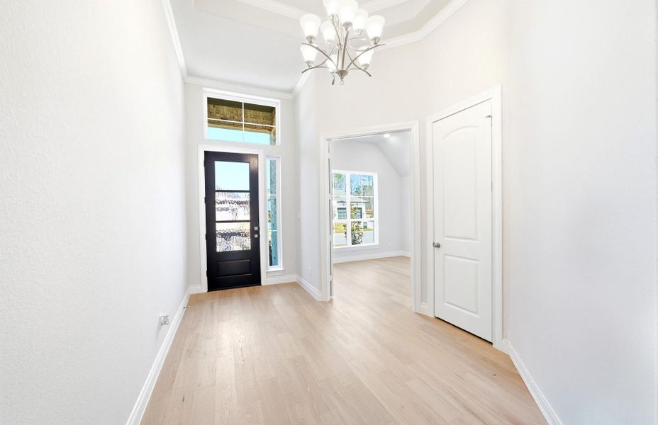 Spacious, unfurnished interior of a new home in The Highlands 55′, Porter (Image 18).