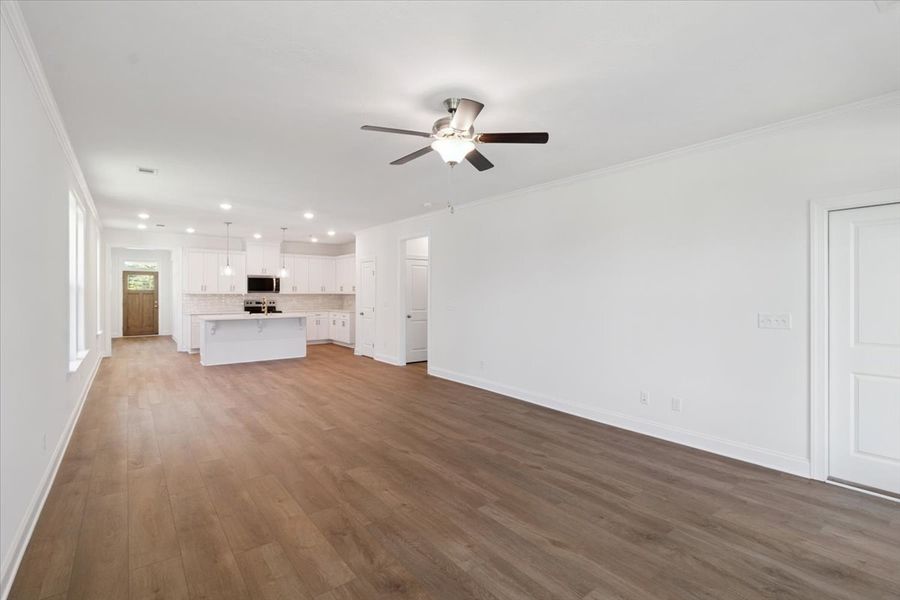 Spacious, unfurnished interior of a new home in Tillery Park, Grovetown (Image 22).