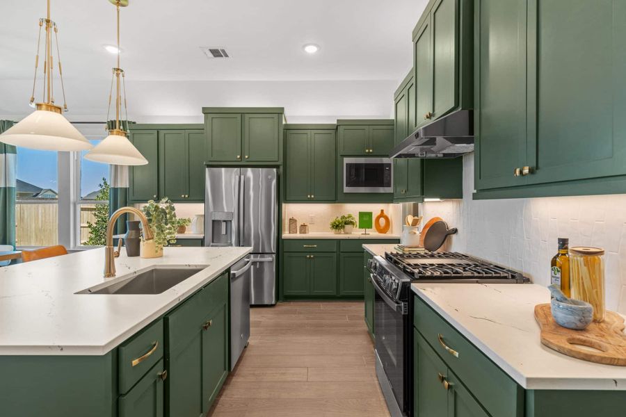 Furnished interior view inside a new home in Beacon Point, Texas City (Image 11).