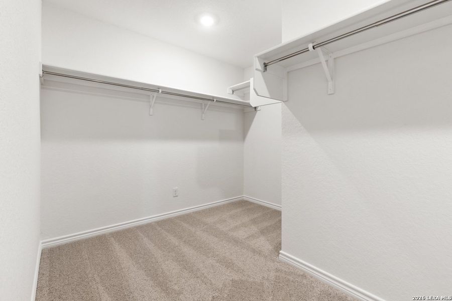 Spacious, unfurnished interior of a new home in Knox Ridge, Converse (Image 24).