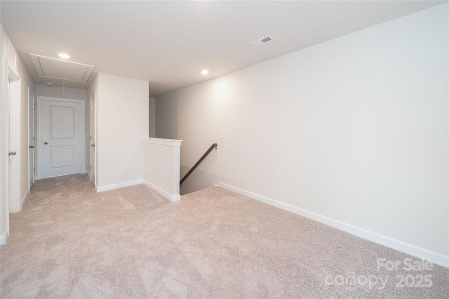 Photo is not of the actual home, but is an inspirational photo of builder’s model home and may depict options, furnishings, and/or decorator features that are not included Photo is not of the actual home, but is an inspirational photo of builder’s model home and may depict options, furnishings, and/or decorator features that are not included