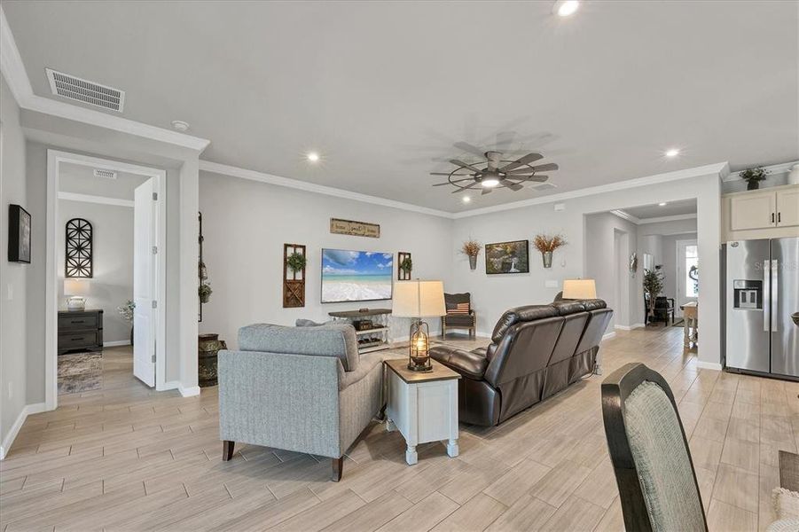 Furnished interior view inside a new home in , Venice (Image 12).