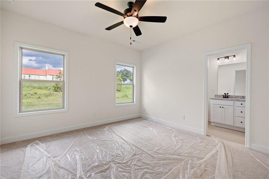 Spacious, unfurnished interior of a new home in , Carrollton (Image 16).