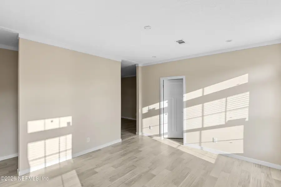 Spacious, unfurnished interior of a new home in , Keystone Heights (Image 35).