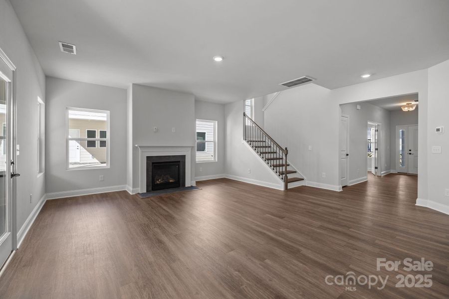 Spacious, unfurnished interior of a new home in Arbor Village, Matthews (Image 24).
