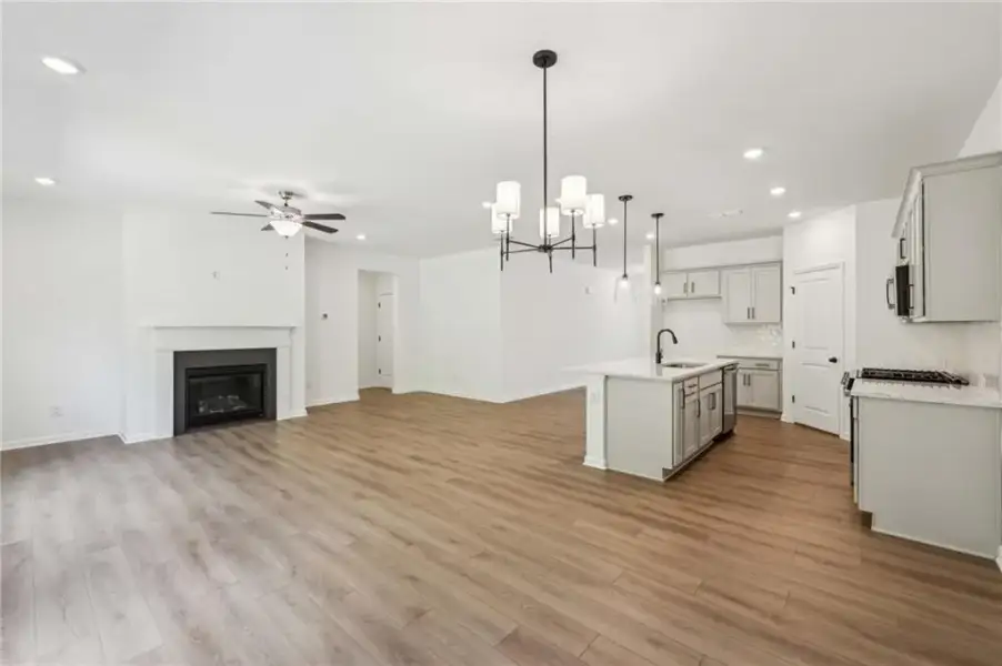 Spacious, unfurnished interior of a new home in Langston Reserve, Cartersville (Image 22).