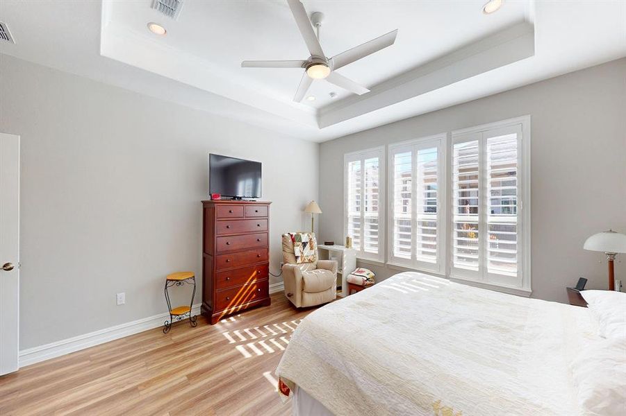 Furnished interior view inside a new home in , McKinney (Image 19). Furnished interior view inside a new home in , McKinney (Image 19).