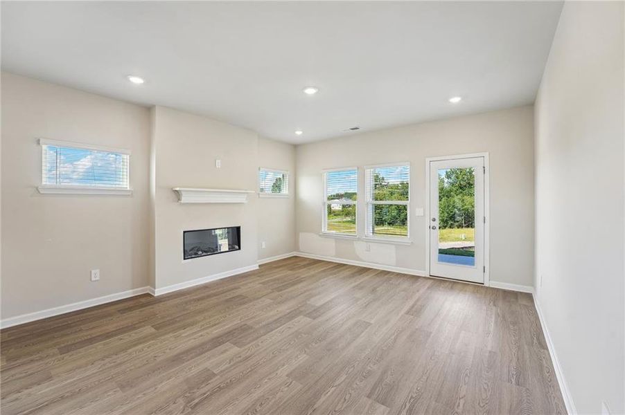 Spacious, unfurnished interior of a new home in Hemingway - Reserve Series, Cumming (Image 56).