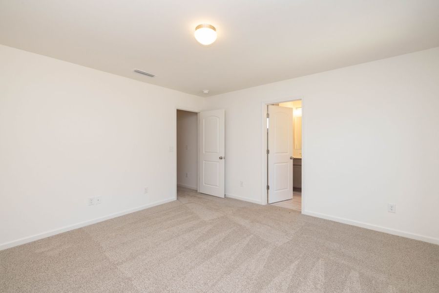 Spacious, unfurnished interior of a new home in Grandview, Albemarle (Image 21).