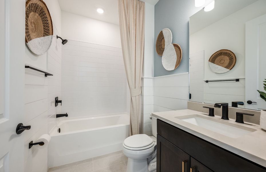 Representative furnished interior of a home built from the Mystique by Pulte Homes in Seaire, Parrish (Image 11).