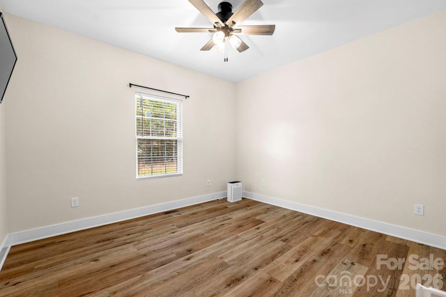 Spacious, unfurnished interior of a new home in , Crouse (Image 22).