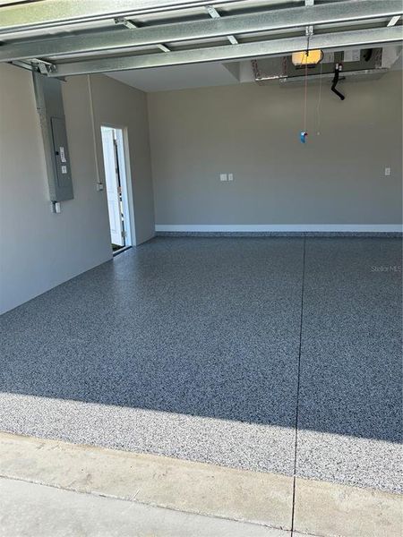 Spacious, unfurnished interior of a new home in , Port Charlotte (Image 31).