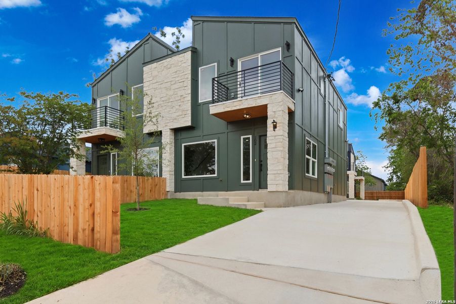 Exterior details and patio area of a home in , San Antonio (Image 3).