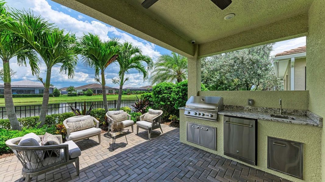 Representative exterior details of a home built from the Summerland by Kolter Homes in Cresswind Lakewood Ranch, Lakewood Ranch (Image 3).