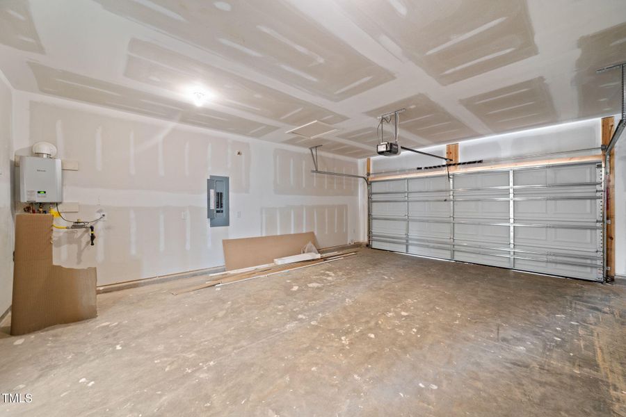 25-web-or-mls-DSC_9144 25-web-or-mls-DSC_9144