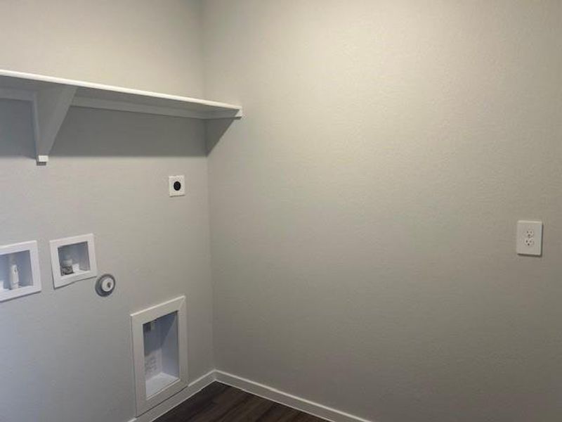 Spacious, unfurnished interior of a new home in Cornerstone, Rockdale (Image 7).