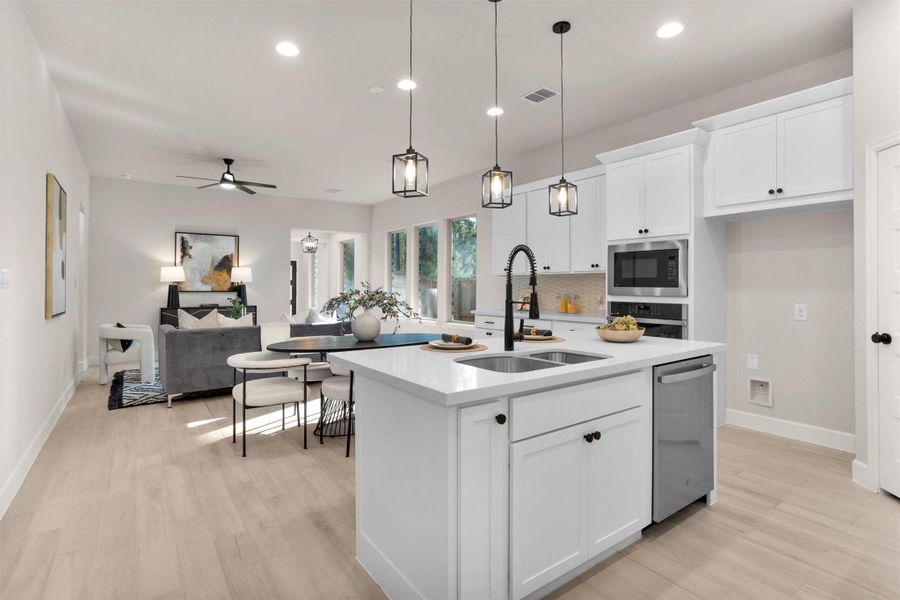 Furnished interior view inside a new home in Woodforest 40', Montgomery (Image 16).