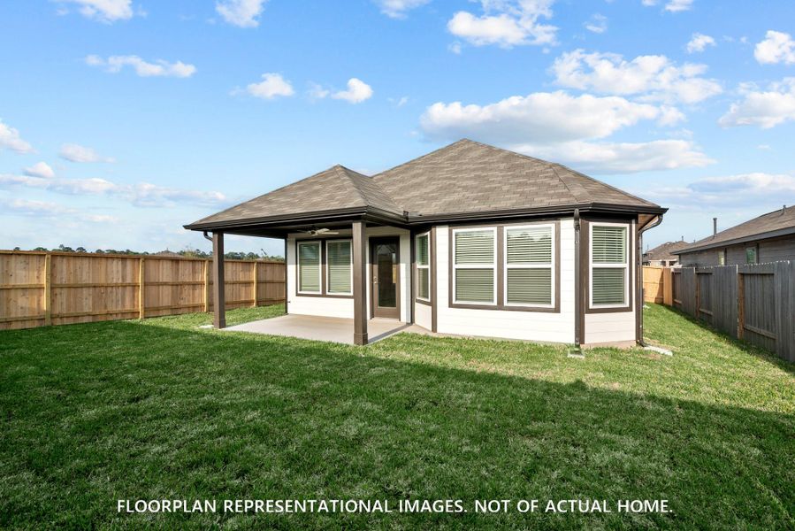 Front exterior of a new home in Moran Ranch, Willis, TX, highlighting curb appeal (Image 19).