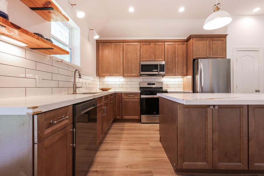 Furnished interior view inside a new home in , Pearland (Image 5).