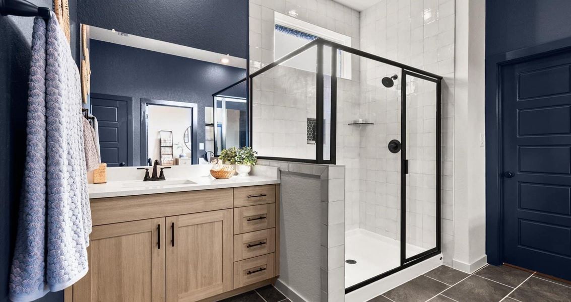 Furnished interior view inside a new home in Stream Waters, Seguin (Image 15).