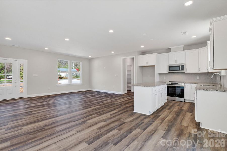 Spacious, unfurnished interior of a new home in , Statesville (Image 22).