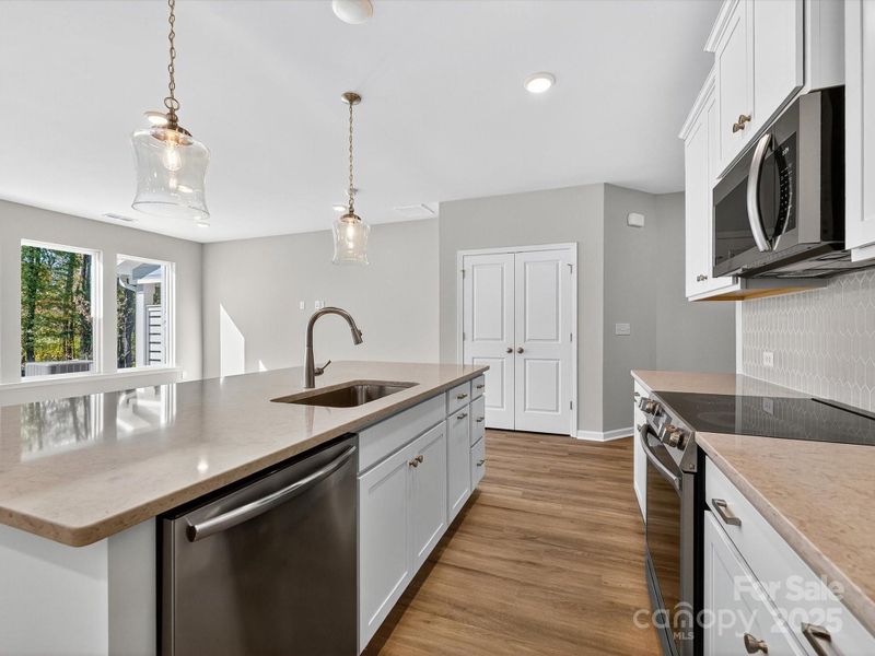 Furnished interior view inside a new home in Westview Towns, Waxhaw (Image 10). Furnished interior view inside a new home in Westview Towns, Waxhaw (Image 10).