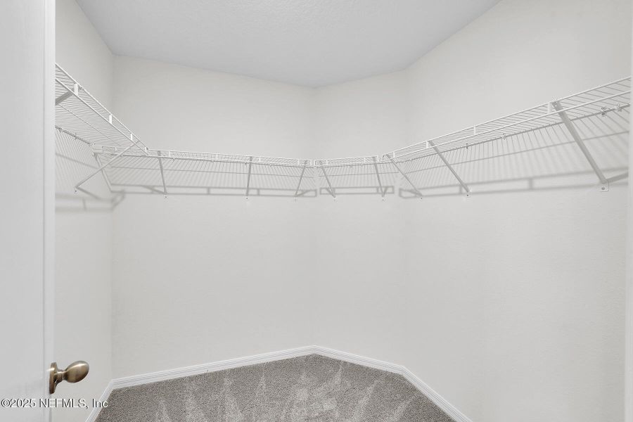 Image 16 of a home in . Image 16 of a home in .