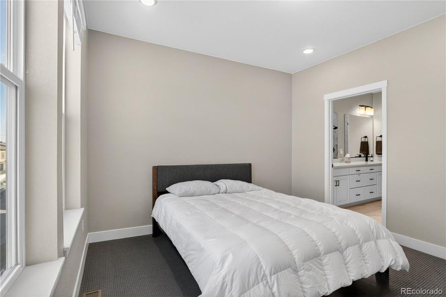 Furnished interior view inside a new home in , Lakewood (Image 10). Furnished interior view inside a new home in , Lakewood (Image 10).