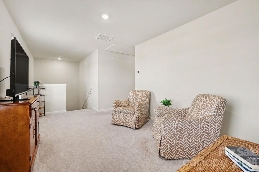 Furnished interior view inside a new home in Walkers Mill, Edgemoor (Image 15).