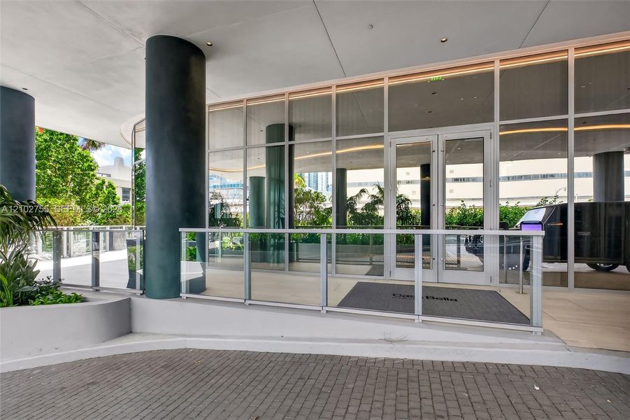 Community amenities in , Miami (Image 43).