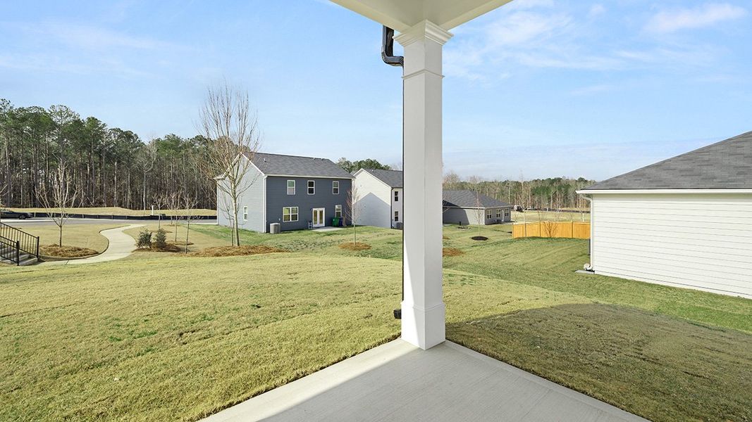 Representative exterior details of a home built from the Kerry by D.R. Horton in Champion's Run, Lithonia (Image 2).