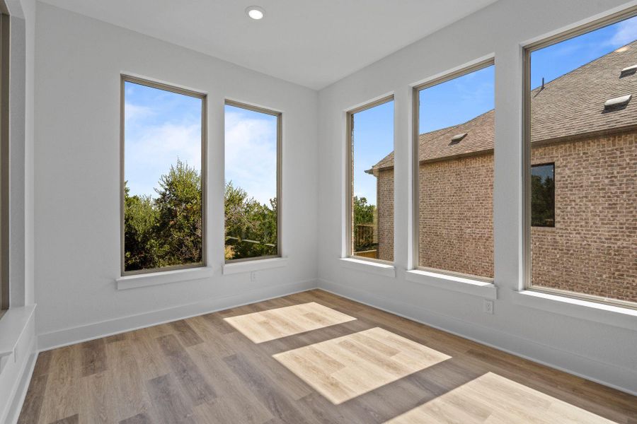 Casual Dining off of Kitchen